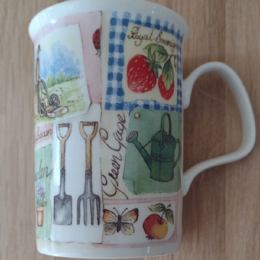 Patchwork With Gardening Tools, Fruits,  Flowers, Butterfly & Bee Bone China